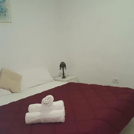 Apartament Mare *
